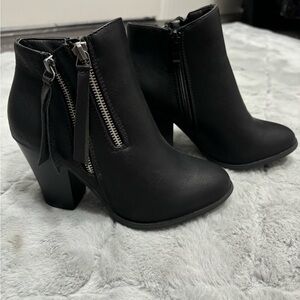 Black Ankle boots